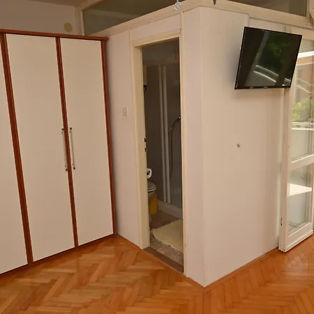 Klaric Guest house *